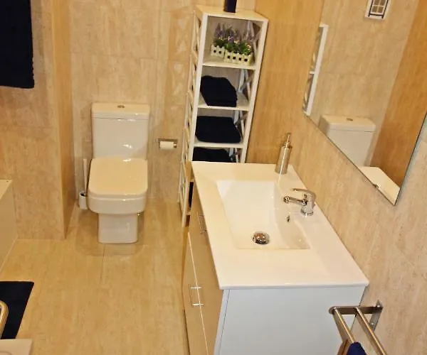 Apartman Bombarda House &