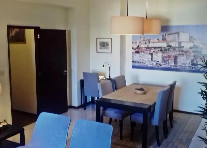 Apartman Bombarda House &