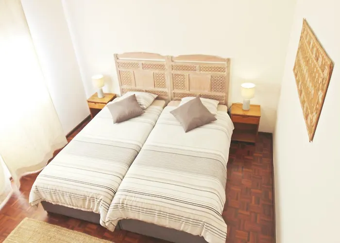 Bombarda House & * Porto